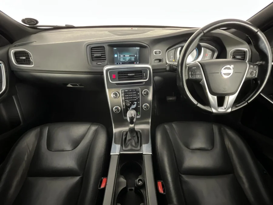 Used 2015 Volvo S60 T3 Elite auto - WeBuyCars George Used 2015 Volvo S60 T3 Elite auto - WeBuyCars George