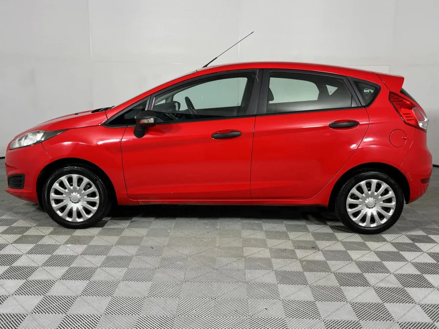 Used 2017 Ford Fiesta 5-door 1.4 Ambiente - WeBuyCars Silverlakes Used 2017 Ford Fiesta 5-door 1.4 Ambiente - WeBuyCars Silverlakes