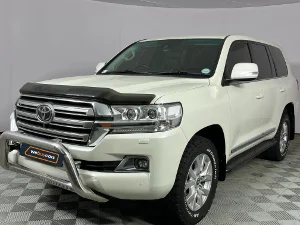 Used 2016 Toyota Land Cruiser 200 4.5D-4D V8 VX