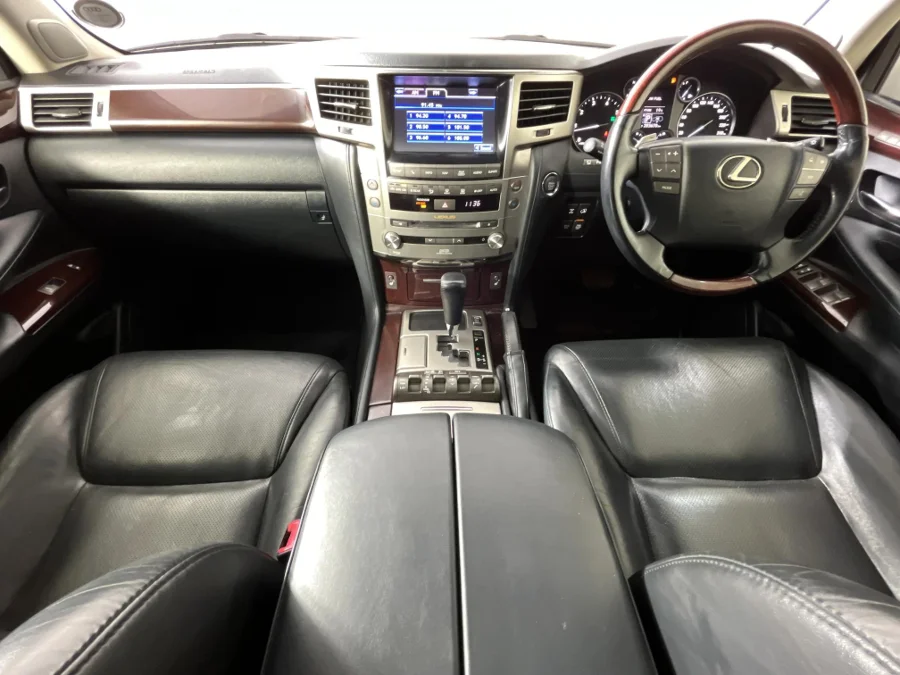 Used 2014 Lexus LX 570 - WeBuyCars Montana