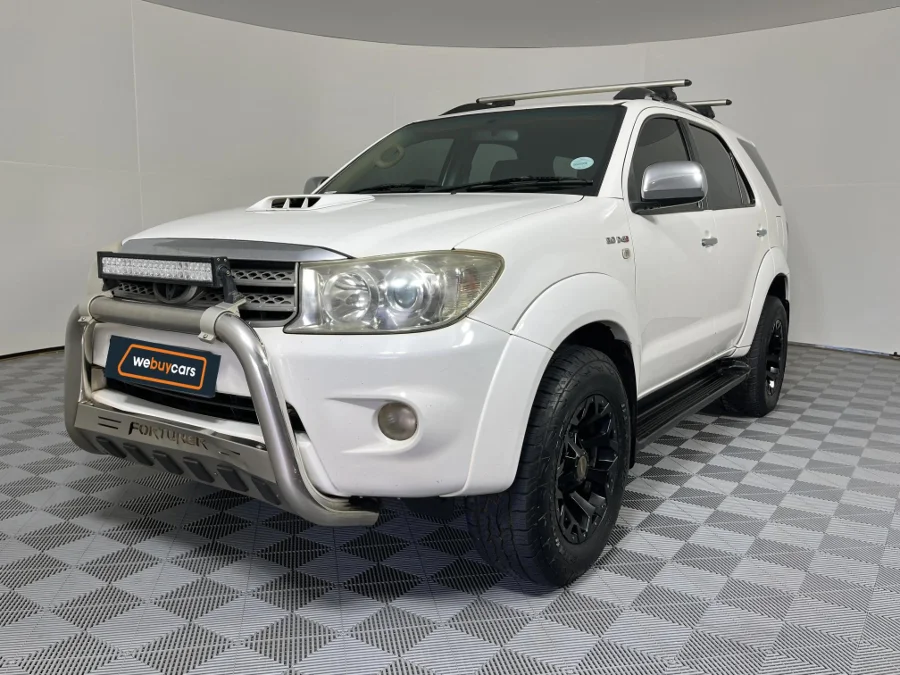 Used 2010 Toyota Fortuner 3.0D-4D - WeBuyCars Montana Used 2010 Toyota Fortuner 3.0D-4D - WeBuyCars Montana