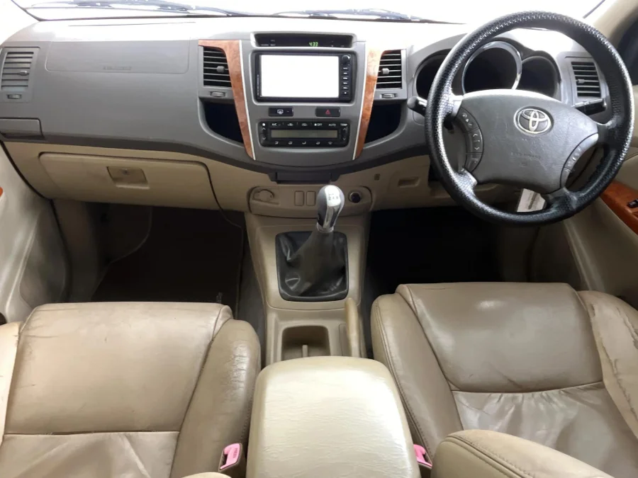 Used 2010 Toyota Fortuner 3.0D-4D - WeBuyCars Montana Used 2010 Toyota Fortuner 3.0D-4D - WeBuyCars Montana