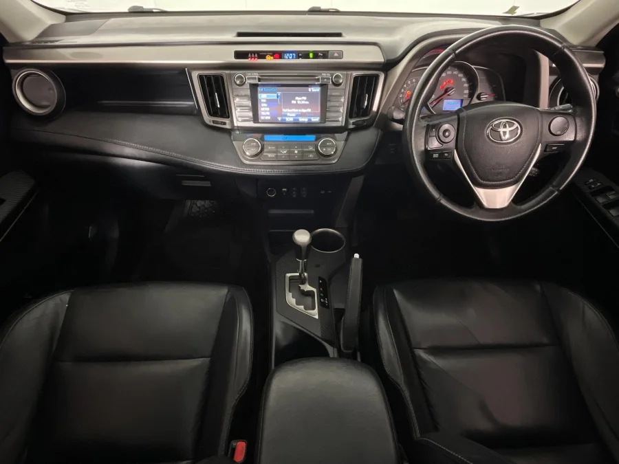 Used 2014 Toyota RAV4 2.5 AWD VX - WeBuyCars Gqeberha