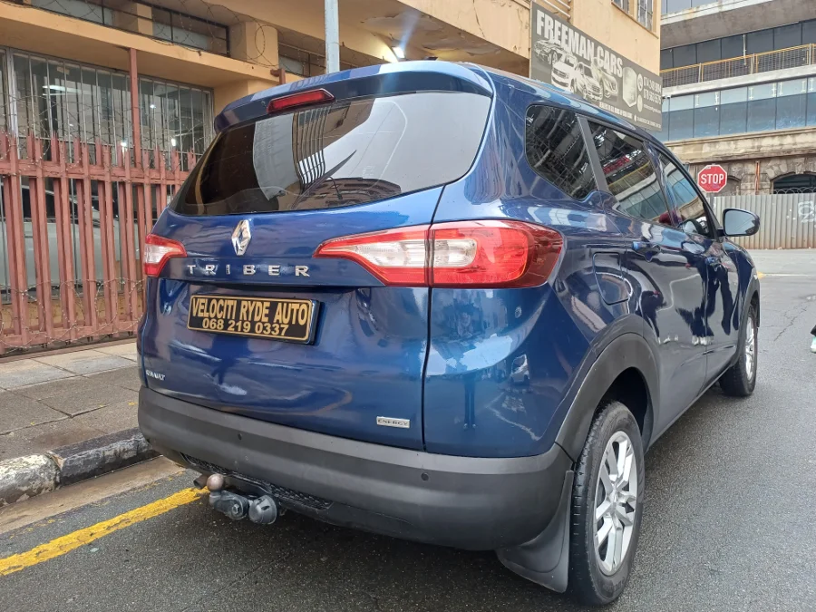 Used 2021 Renault Triber 1.0 Zen manual - Velociti Ryde Auto