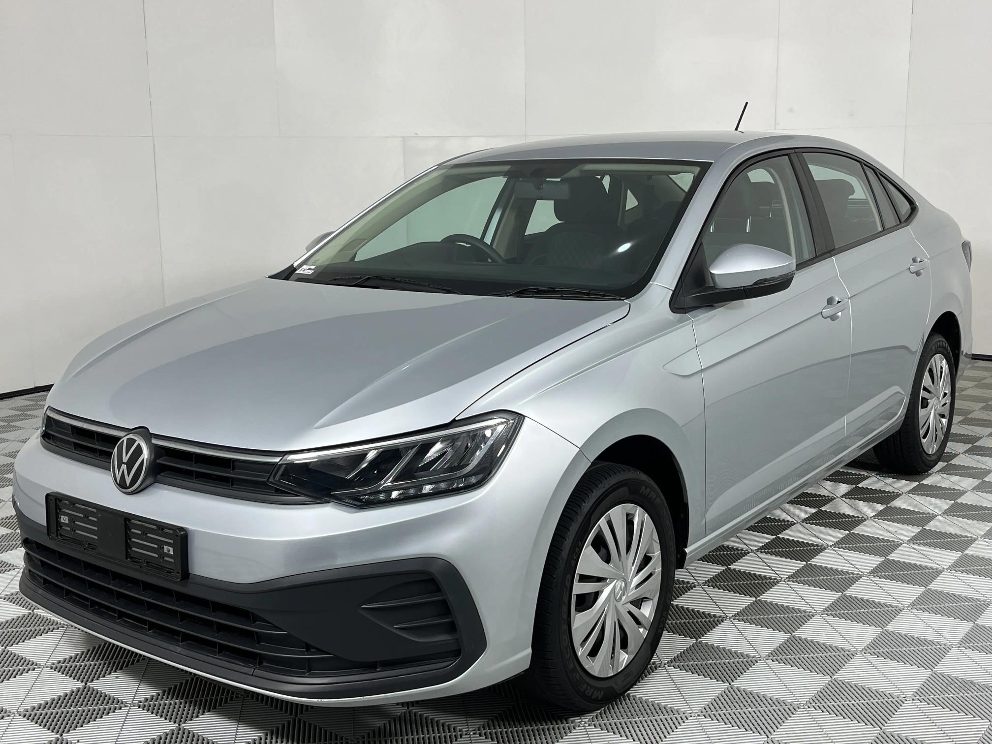 Used 2024 Volkswagen Polo sedan 1.6 Life manual