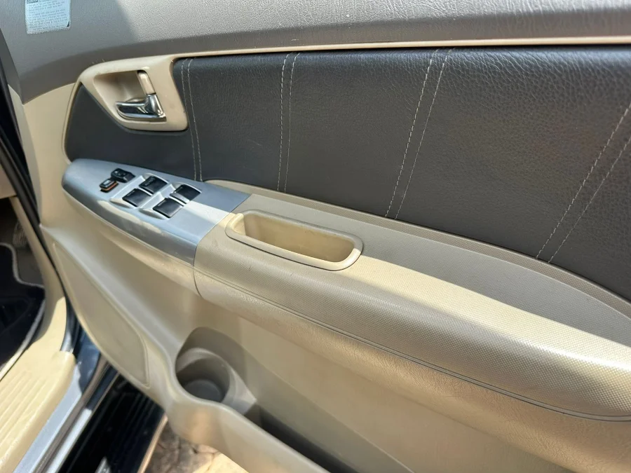 Used 2012 Toyota Fortuner 3.0D-4D - Happy DC Motors