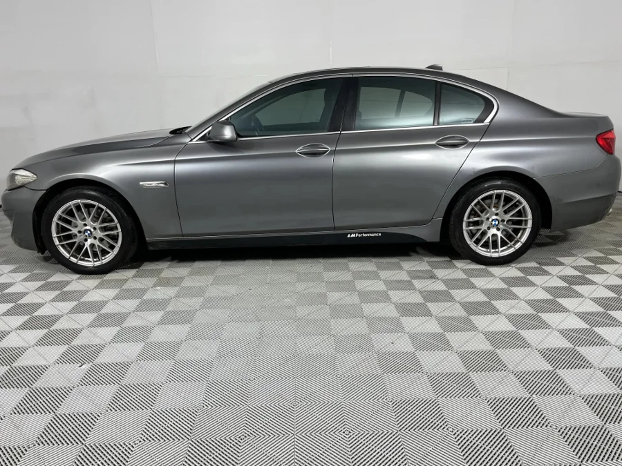 Used 2011 BMW 5 Series 523i - WeBuyCars Silverlakes Used 2011 BMW 5 Series 523i - WeBuyCars Silverlakes