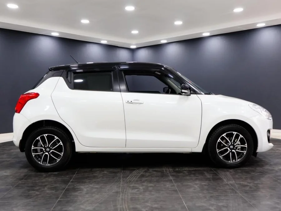 Used 2024 Suzuki Swift 1.2 GLX manual - ICar Gezina