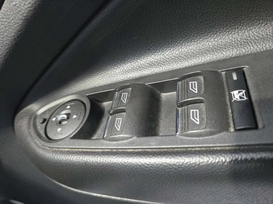 Used 2015 Ford Kuga 1.6T Trend - Deals 4 Wheels Used 2015 Ford Kuga 1.6T Trend - Deals 4 Wheels