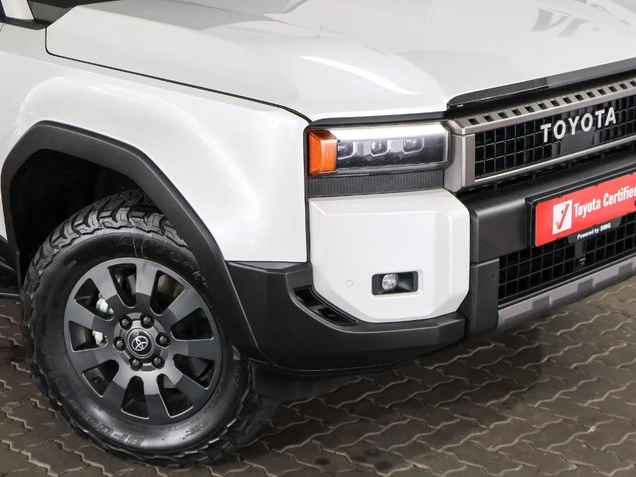 Used 2025 Toyota Land Cruiser Prado 2.8GD VX-R - SMG Toyota Cresta