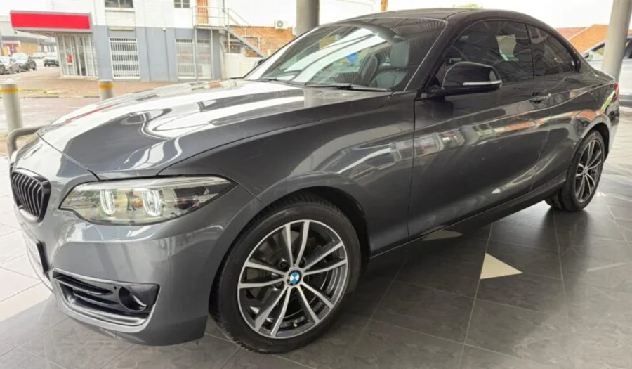 Used 2020 BMW 2 Series 220i coupe Sport Line Shadow Edition - Private Seller
