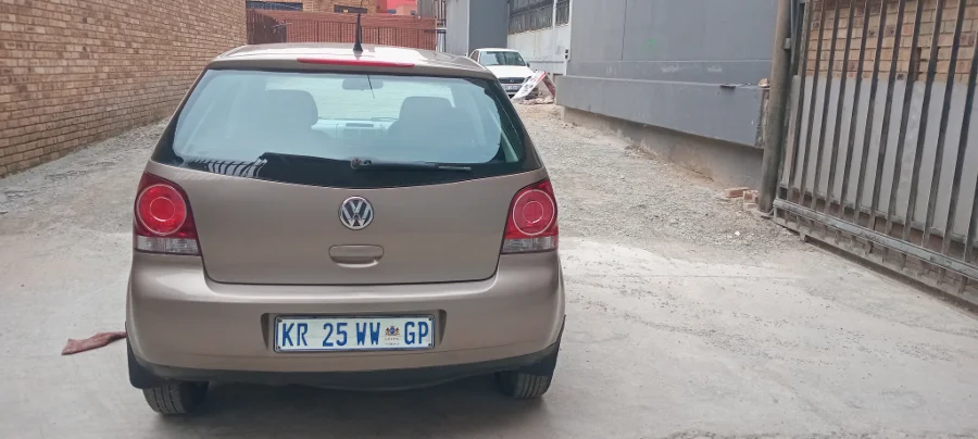 Used 2016 Volkswagen Polo 1.6 Trendline - Auto Trading