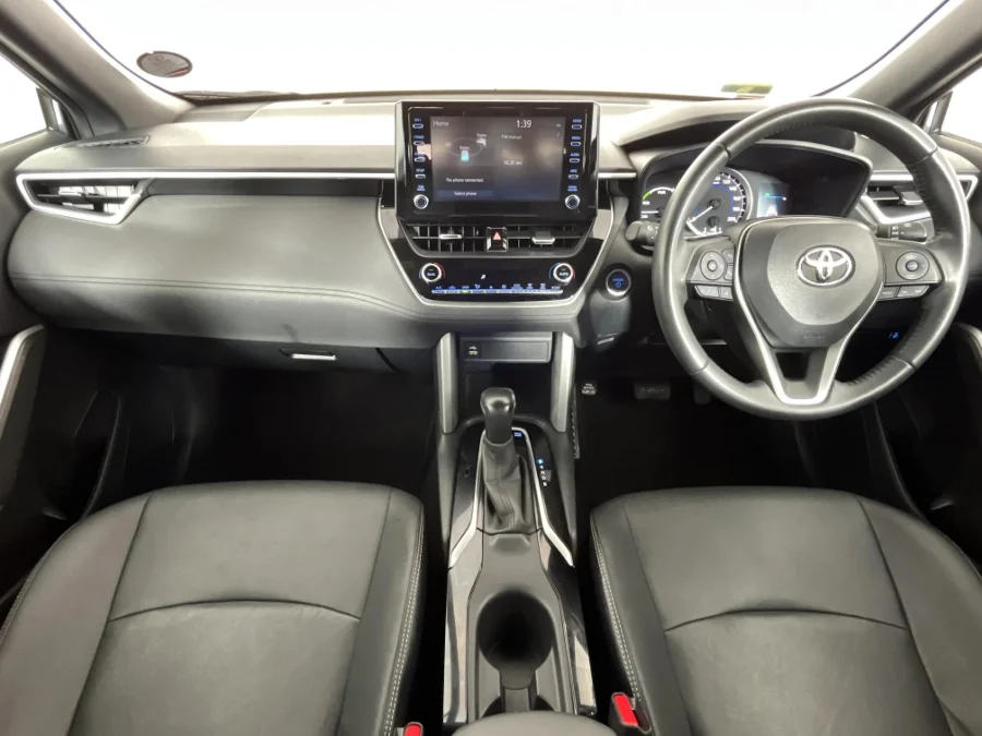 Used 2024 Toyota Corolla Cross 1.8 Hybrid XS - WeBuyCars Montana