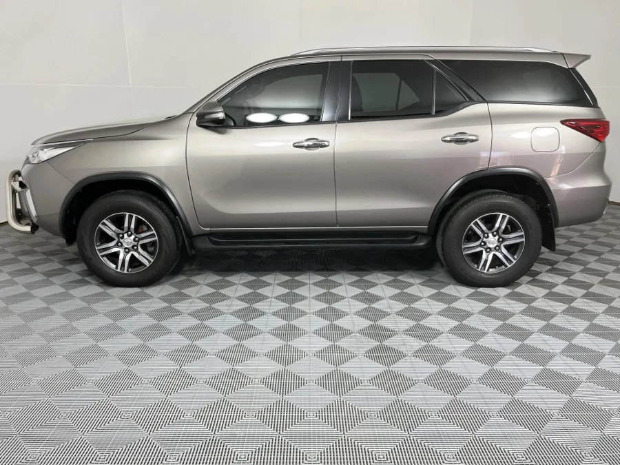 Used 2016 Toyota Fortuner 2.7 auto - WeBuyCars Montana