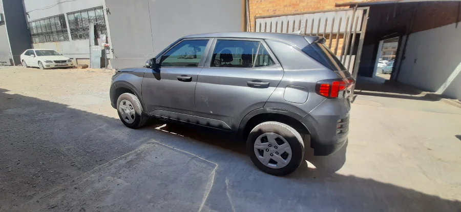 Used 2025 Hyundai Venue 1.0T Fluid manual - Auto Trading