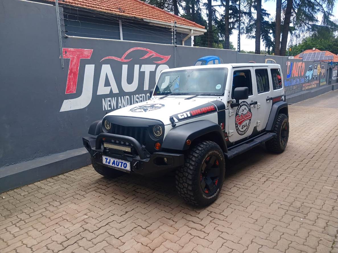 Used 2014 Jeep Wrangler Unlimited 2.8CRD Altitude