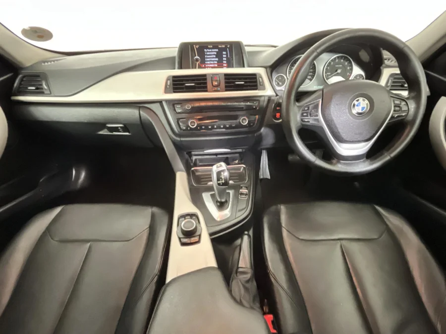 Used 2014 BMW 3 Series 320i sports-auto - WeBuyCars JHB South Used 2014 BMW 3 Series 320i sports-auto - WeBuyCars JHB South