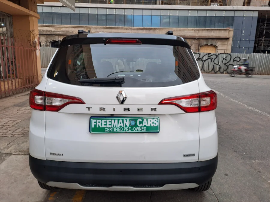 Used 2024 Renault Triber 1.0 Prestige auto - Freeman Cars