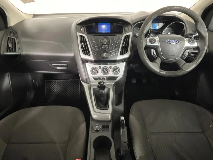 Used 2011 Ford Focus hatch 1.6 Trend - WeBuyCars Gqeberha Used 2011 Ford Focus hatch 1.6 Trend - WeBuyCars Gqeberha