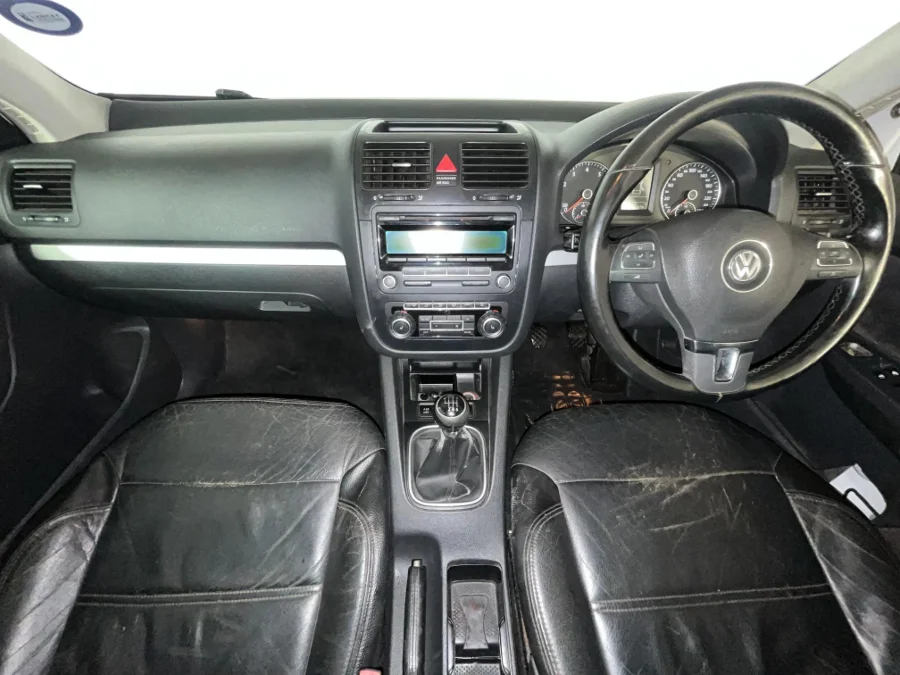 Used 2010 Volkswagen Jetta 2.0TSI Sportline - WeBuyCars Durban Used 2010 Volkswagen Jetta 2.0TSI Sportline - WeBuyCars Durban
