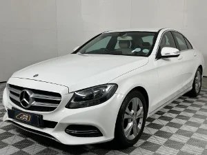 Used 2015 Mercedes-Benz C-Class C200 Avantgarde auto Used 2015 Mercedes-Benz C-Class C200 Avantgarde auto