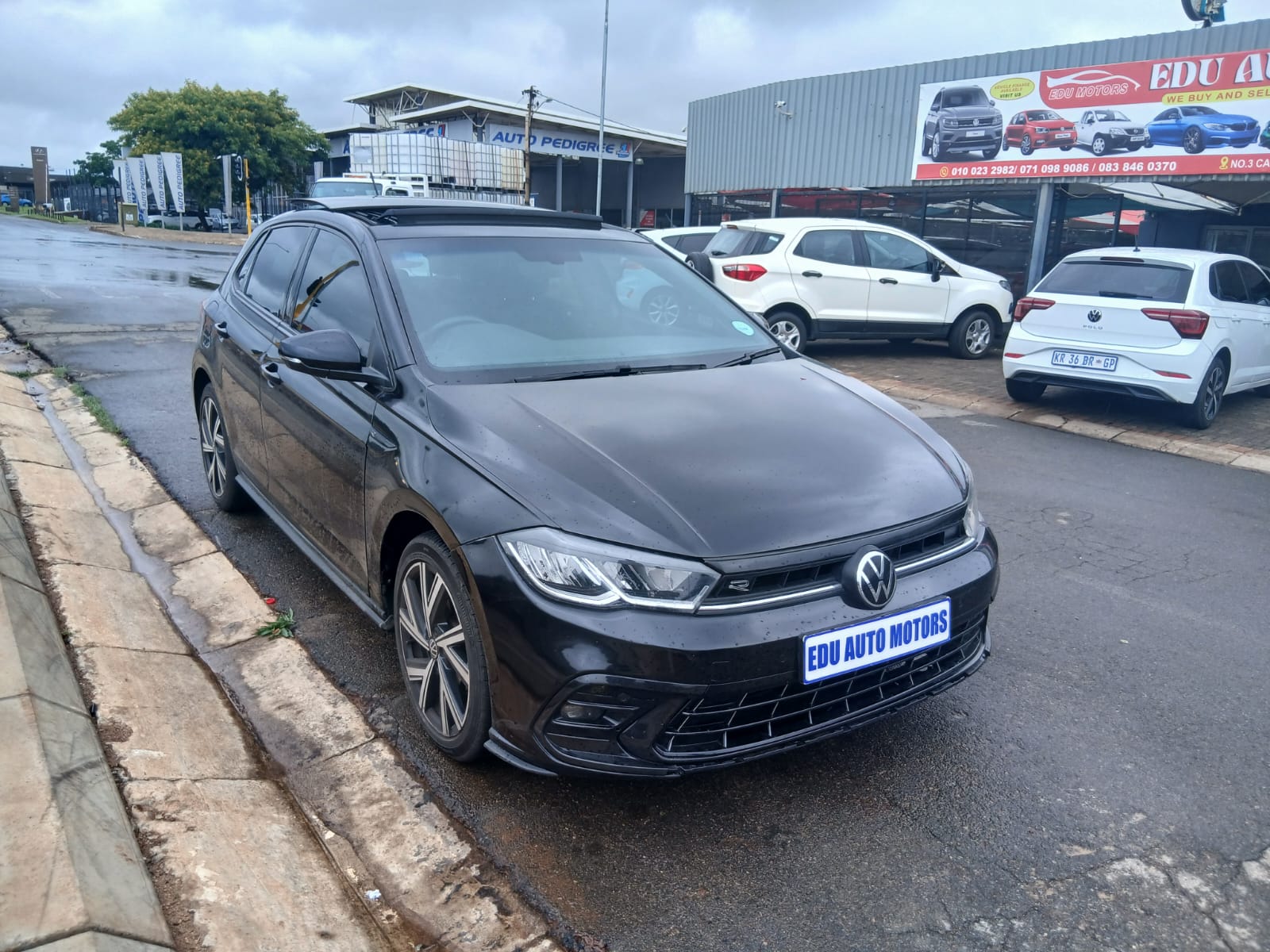Used 2024 Volkswagen Polo hatch 1.0TSI Comfortline R-Line auto