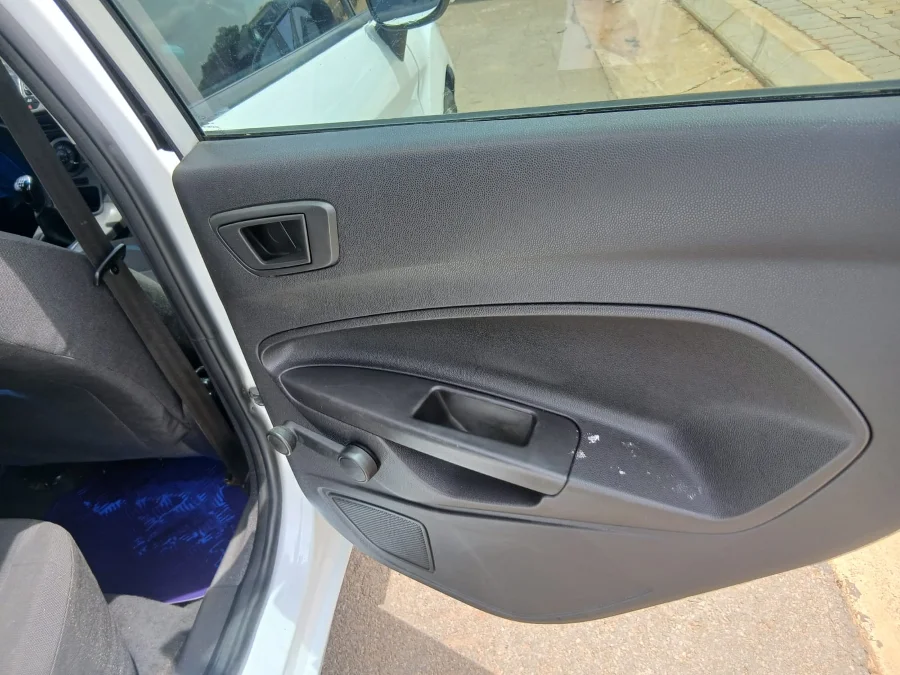 Used 2013 Ford Fiesta 5-door 1.4 Ambiente - Edu Auto Motors