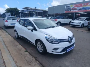 Used 2020 Renault Clio 1.0 Turbo Life Used 2020 Renault Clio 1.0 Turbo Life
