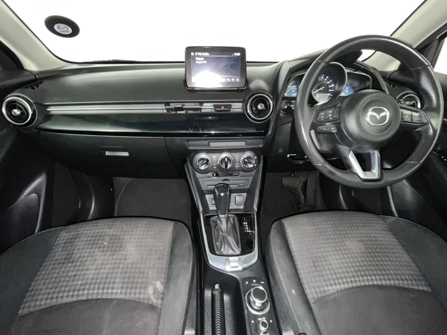 Used 2017 Mazda Mazda2 1.5 Dynamic auto - WeBuyCars Durban