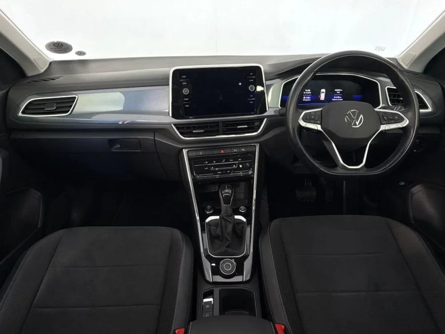 Used 2023 Volkswagen T-Roc 2.0TSI 4Motion Design - WeBuyCars Silverlakes Used 2023 Volkswagen T-Roc 2.0TSI 4Motion Design - WeBuyCars Silverlakes