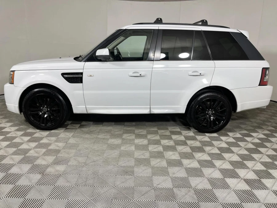 Used 2013 Land Rover Range Rover Sport TDV6 HSE Luxury - WeBuyCars The Dome