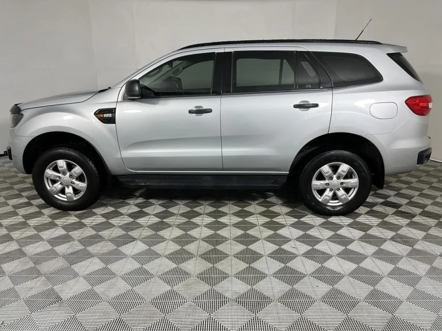 Used 2017 Ford Everest 2.2TDCi XLS - WeBuyCars George