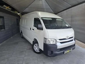 Used 2018 Toyota Quantum 2.5D-4D S-Long panel van