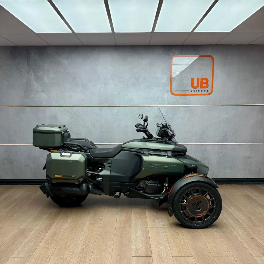New 2026 Can-Am ROADSTER SPYDER CANYON REDROCK 1330 ETC (SE6) - MOSS GREEN - UB Leisure New 2026 Can-Am ROADSTER SPYDER CANYON REDROCK 1330 ETC (SE6) - MOSS GREEN - UB Leisure