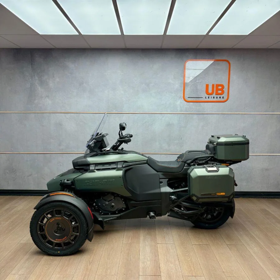 New 2026 Can-Am ROADSTER SPYDER CANYON REDROCK 1330 ETC (SE6) - MOSS GREEN - UB Leisure New 2026 Can-Am ROADSTER SPYDER CANYON REDROCK 1330 ETC (SE6) - MOSS GREEN - UB Leisure