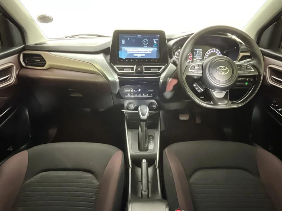 Used 2025 Toyota Starlet Cross 1.5 XR auto - WeBuyCars Mbombela