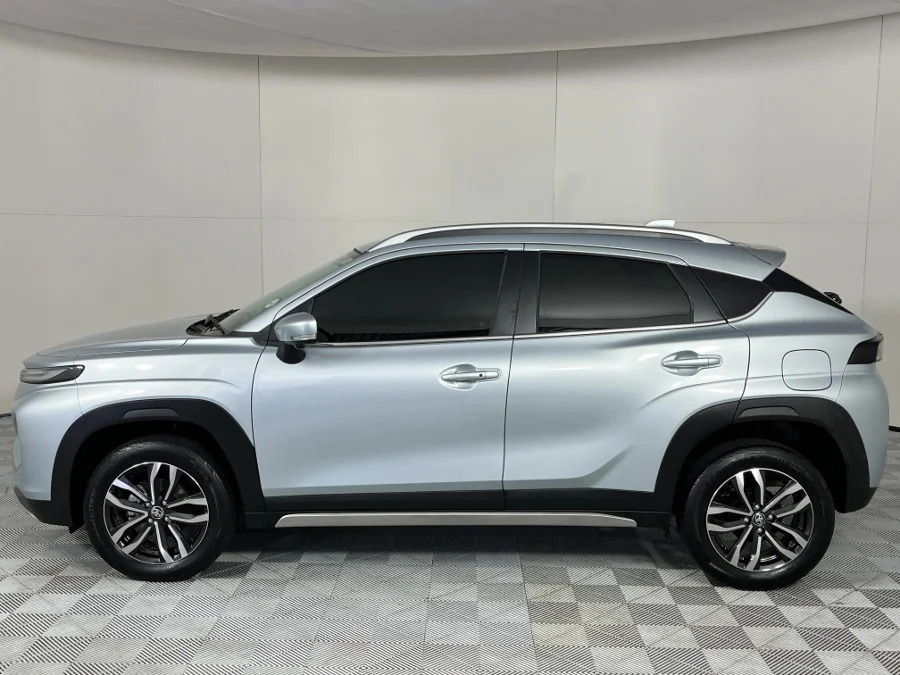 Used 2025 Toyota Starlet Cross 1.5 XR auto - WeBuyCars Mbombela