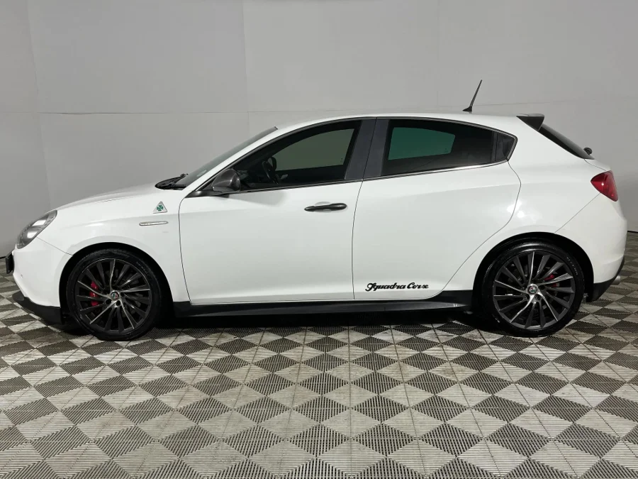 Used 2016 Alfa Romeo Giulietta 1750TBi Veloce - WeBuyCars Germiston Used 2016 Alfa Romeo Giulietta 1750TBi Veloce - WeBuyCars Germiston