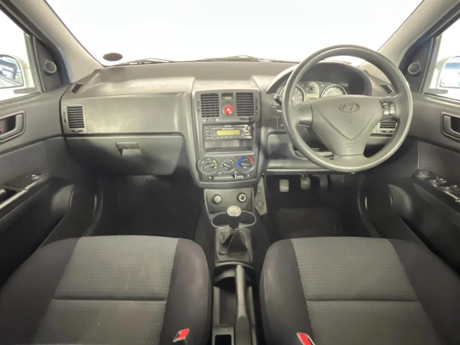 Used 2010 Hyundai Getz 1.4 GL high-spec - WeBuyCars Richmond Used 2010 Hyundai Getz 1.4 GL high-spec - WeBuyCars Richmond