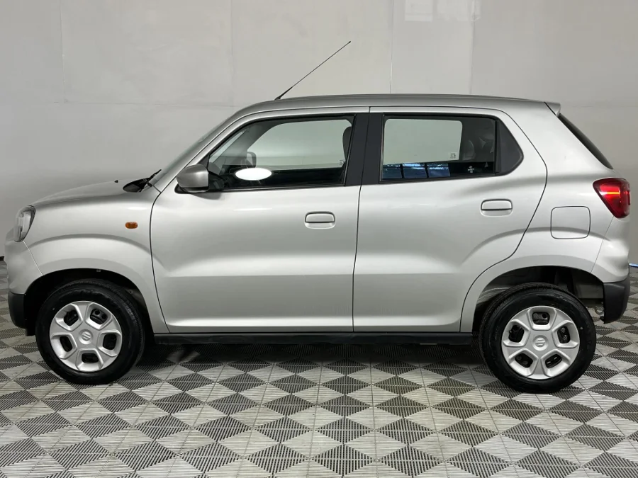 Used 2020 Suzuki S-Presso 1.0 GL manual - WeBuyCars George Used 2020 Suzuki S-Presso 1.0 GL manual - WeBuyCars George