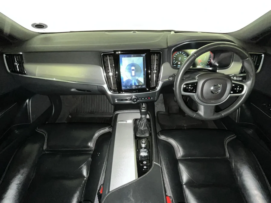 Used 2019 Volvo V90 Cross Country D5 AWD Inscription - WeBuyCars Germiston