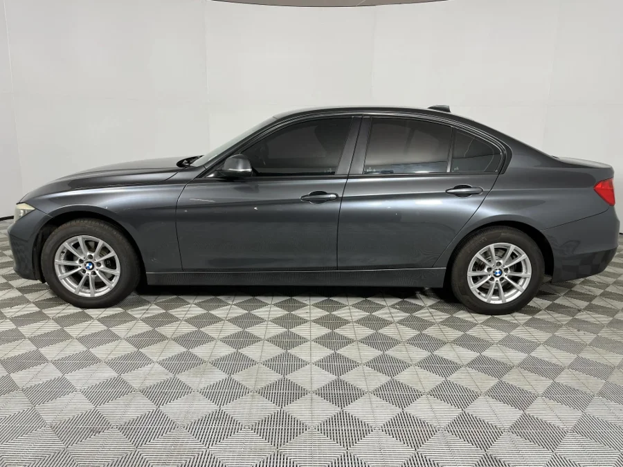 Used 2015 BMW 3 Series 316i auto - WeBuyCars Richmond Used 2015 BMW 3 Series 316i auto - WeBuyCars Richmond