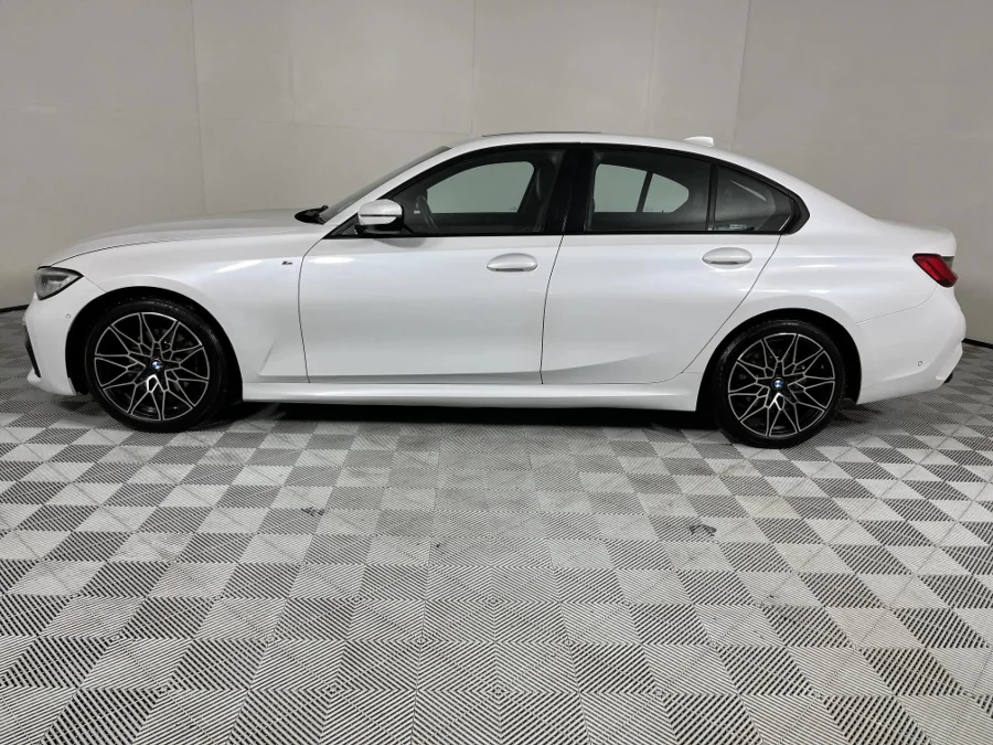 Used 2019 BMW 3 Series 320i M Sport Launch Edition - WeBuyCars The Dome Used 2019 BMW 3 Series 320i M Sport Launch Edition - WeBuyCars The Dome