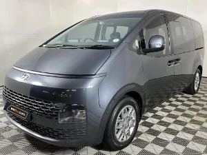 Used 2023 Hyundai Staria 2.2D Executive 11-seater