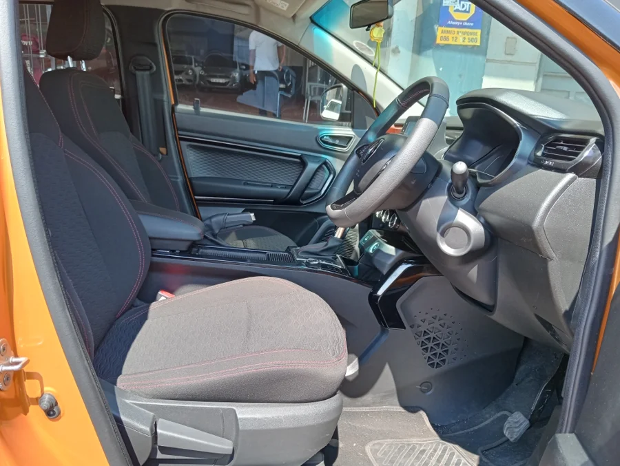 Used 2024 Renault Kiger 1.0 Turbo Intens auto - VIP Elegant Cars