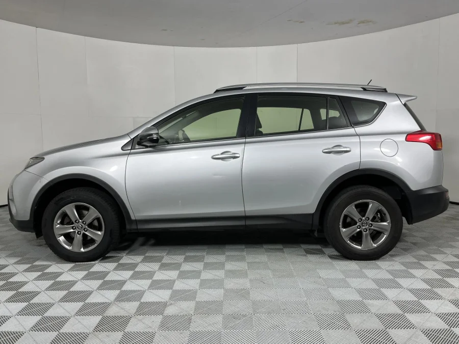 Used 2015 Toyota RAV4 2.0 GX - WeBuyCars Gqeberha