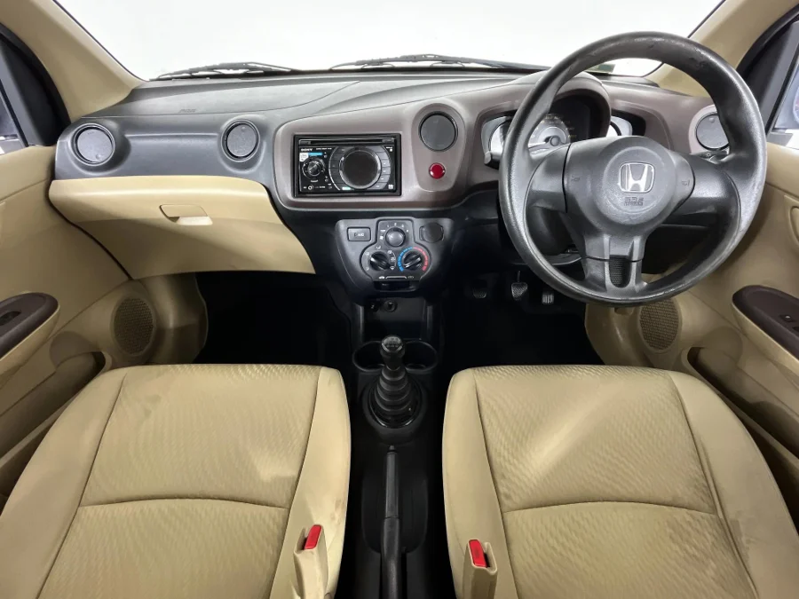 Used 2015 Honda Brio Amaze sedan 1.2 Comfort - WeBuyCars The Dome Used 2015 Honda Brio Amaze sedan 1.2 Comfort - WeBuyCars The Dome