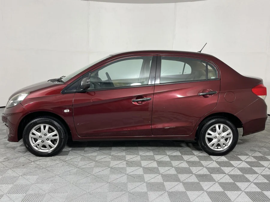 Used 2015 Honda Brio Amaze sedan 1.2 Comfort - WeBuyCars The Dome Used 2015 Honda Brio Amaze sedan 1.2 Comfort - WeBuyCars The Dome