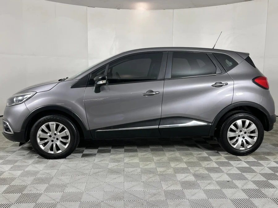 Used 2016 Renault Captur 66kW turbo Expression - WeBuyCars The Dome