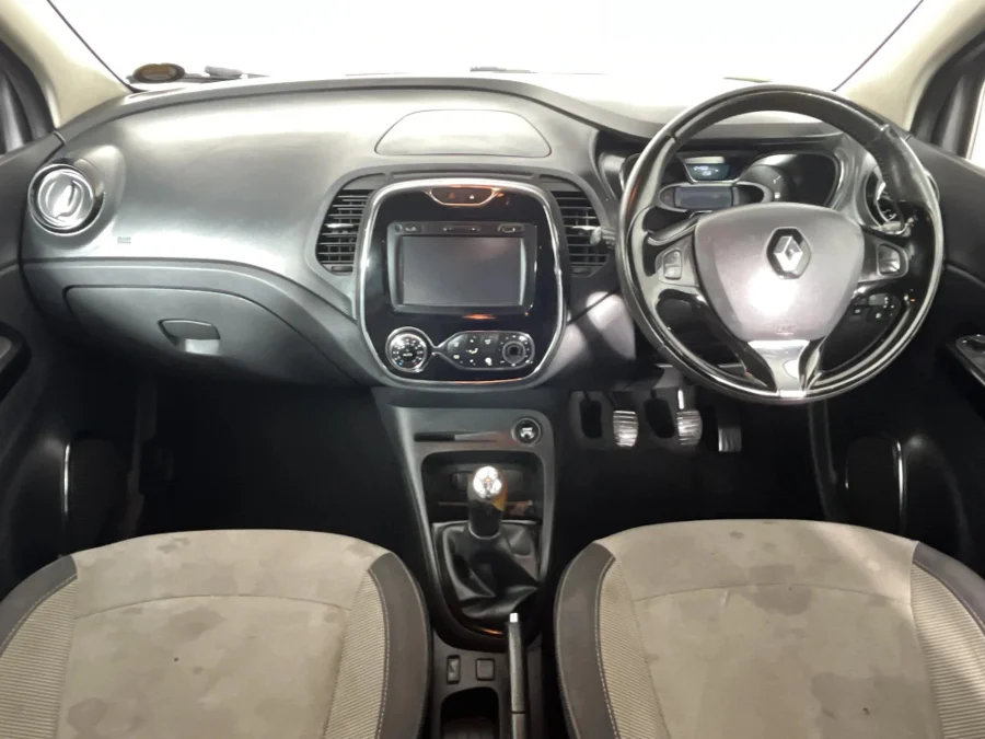 Used 2016 Renault Captur 66kW turbo Dynamique - WeBuyCars Montana Used 2016 Renault Captur 66kW turbo Dynamique - WeBuyCars Montana